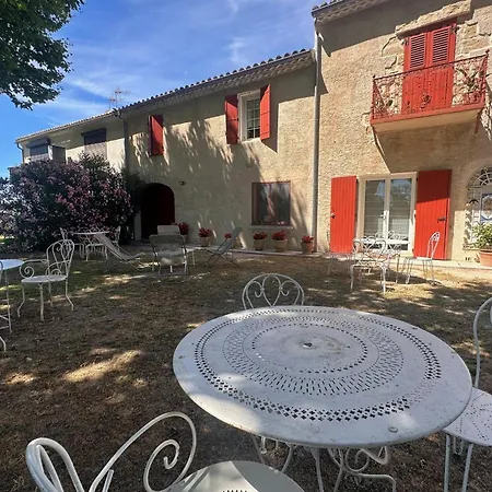 Du Mas Aigues-Mortes