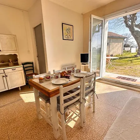 Du Mas Apartment