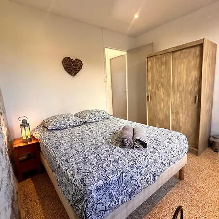Du Mas Apartment
